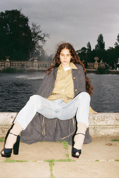 Cape No.01 - Pavement Grey Mohair